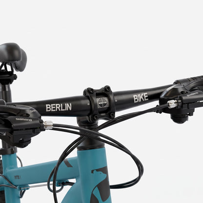 Berlin Bike MTB1 Youth Bike 24 Inch cockpit detail blue