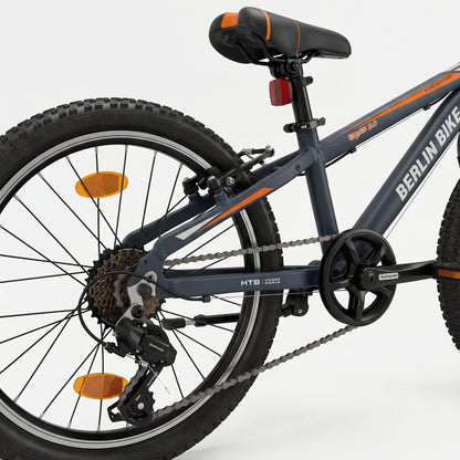 Berlin Bike Grizz Kids Mountain Bike 20 Inch rear gears and drivetrain detail Orange