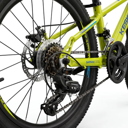 Keskin E-Bike MTB1 vélo tout-terrain pour enfants 20 pouces, détail des vitesses arrière et de la transmission, vert fluo