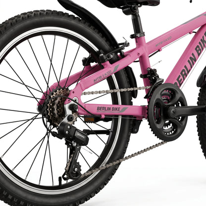 Berlin Bike MTB1 Kids Bike 20 Inch rear gears and drivetrain detail fuchsia